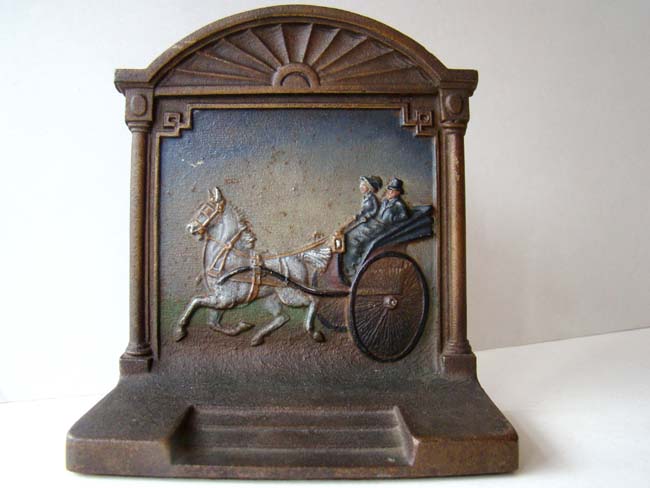 A fine pair of Antique Bookends by Bradley & Hubbard circa 1910-1920 — image 3